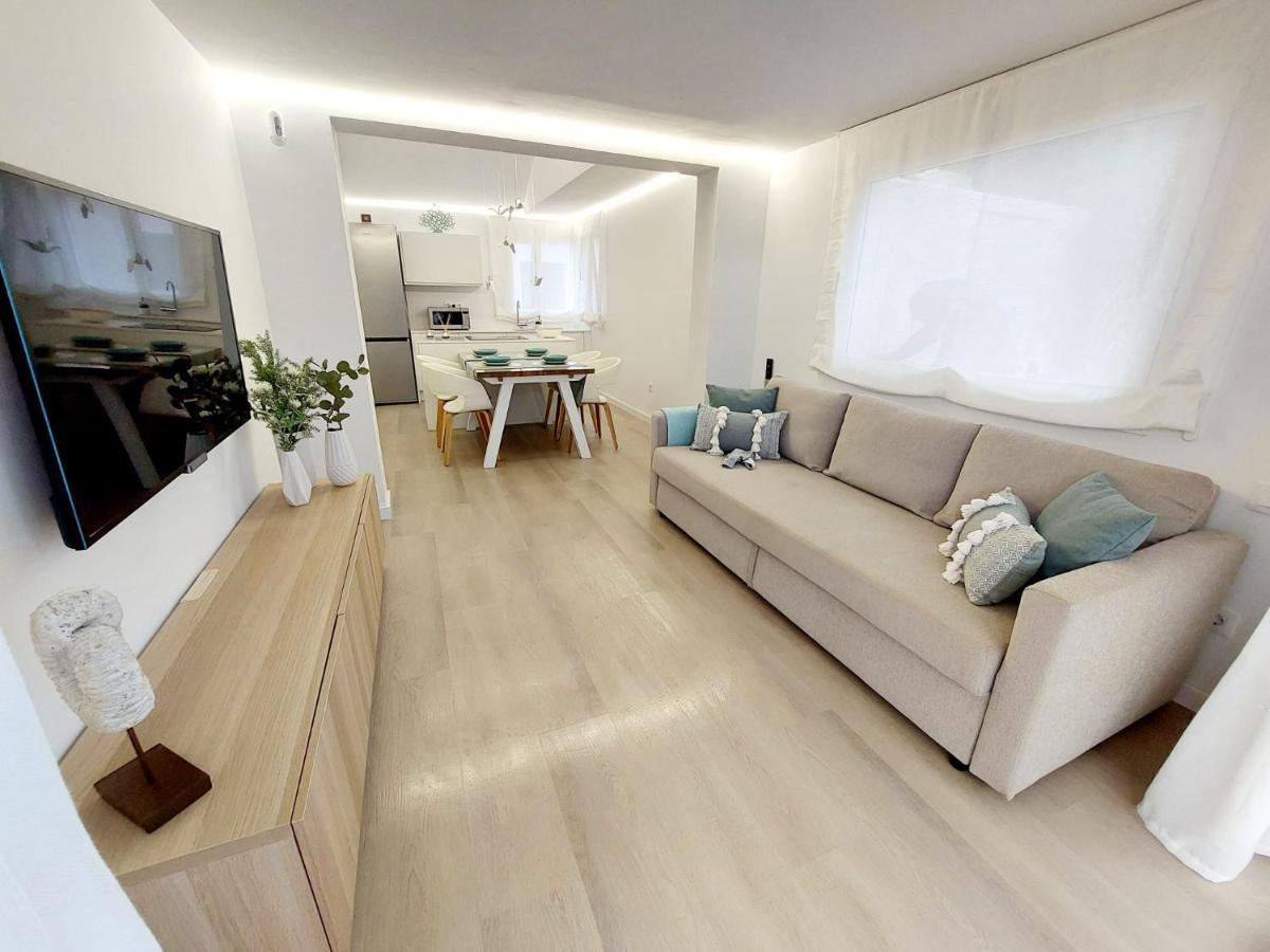 Bungalow De Diseno Hidromasajes Terraza Y Piscina. San Bartolomé Ngoại thất bức ảnh